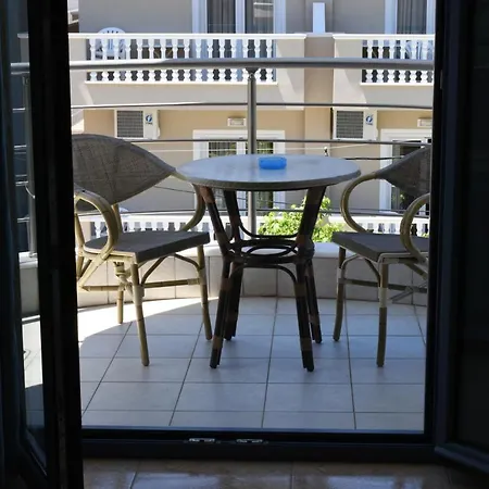 Apartahotel Enalion Olympiakí Aktí