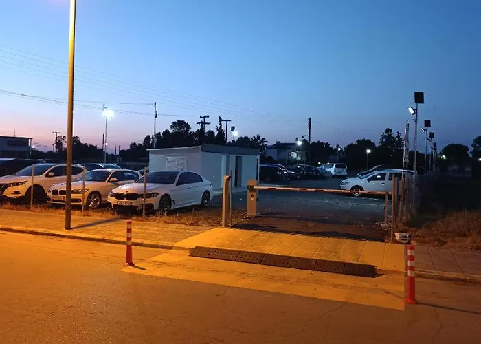 Apartahotel Enalion Olympiakí Aktí